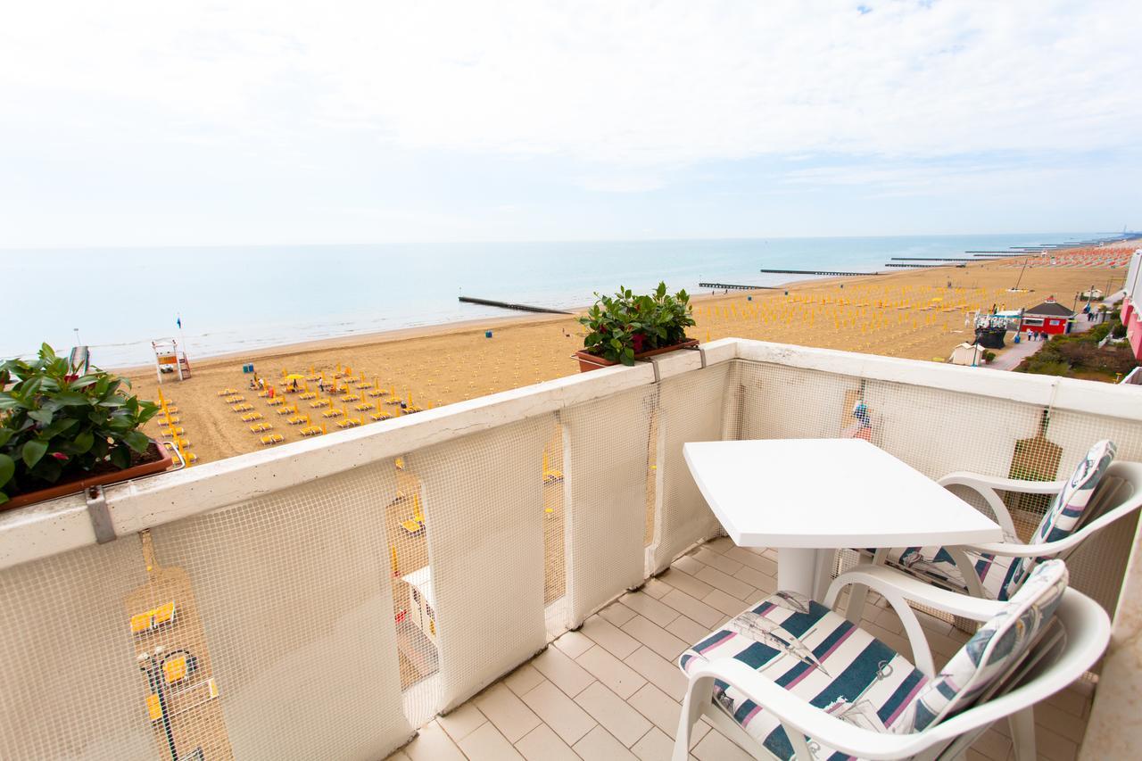 Hotel Villa Sorriso Lido di Jesolo Ngoại thất bức ảnh